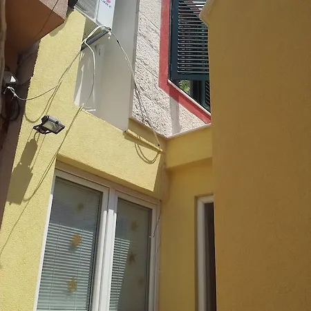 Pensjonat Dora Varos Split